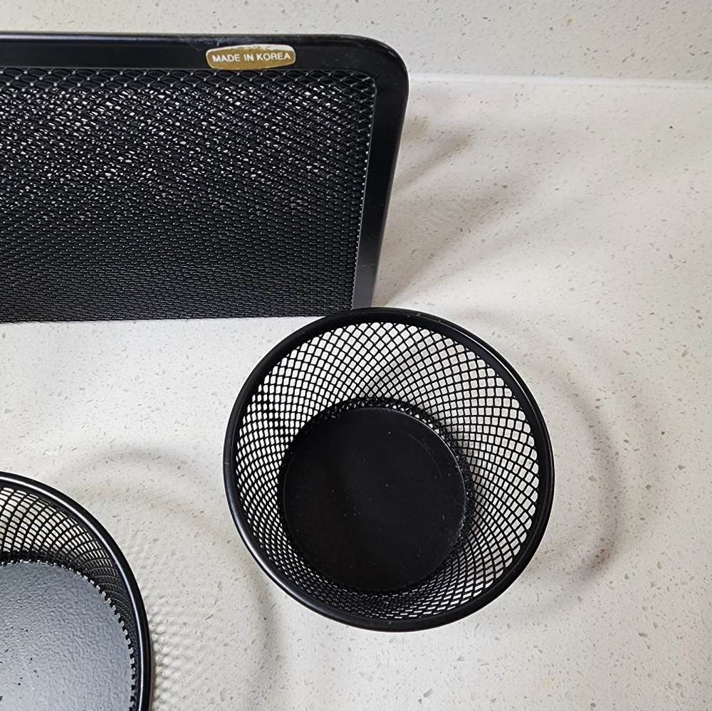 Black Mesh Metal Desk Organizer Set
